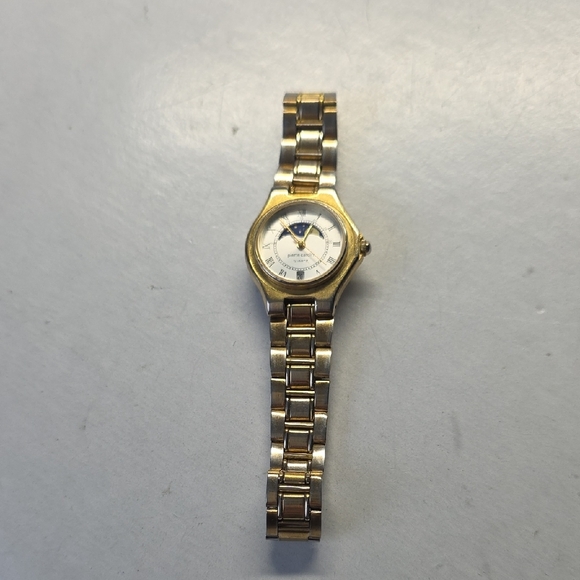 Pierre Cardin Watch - Picture 2 of 6